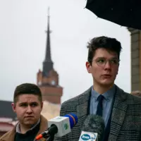 Filip Gąciarz zastąpił Tomasza Kowalskiego w fotelu Przewodniczącego Młodzieżowej Rady Miejskiej